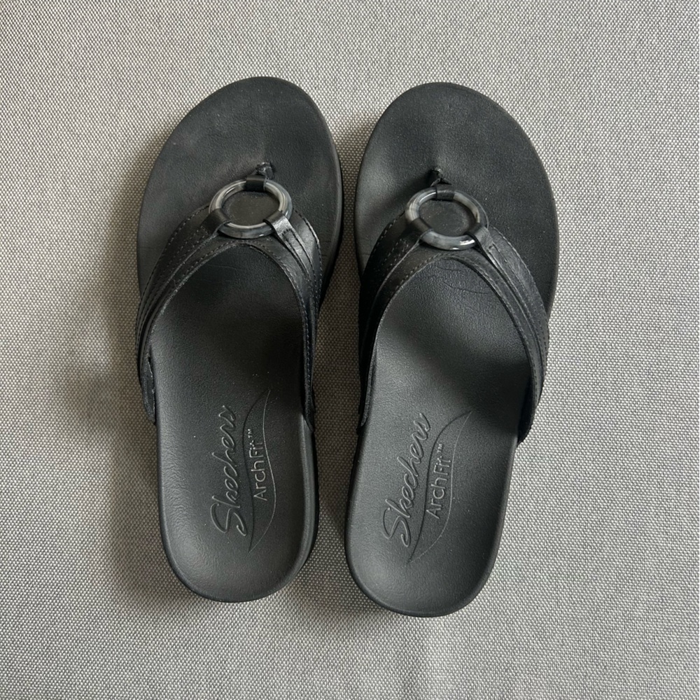 Skechers Arch Fit Black Sandals